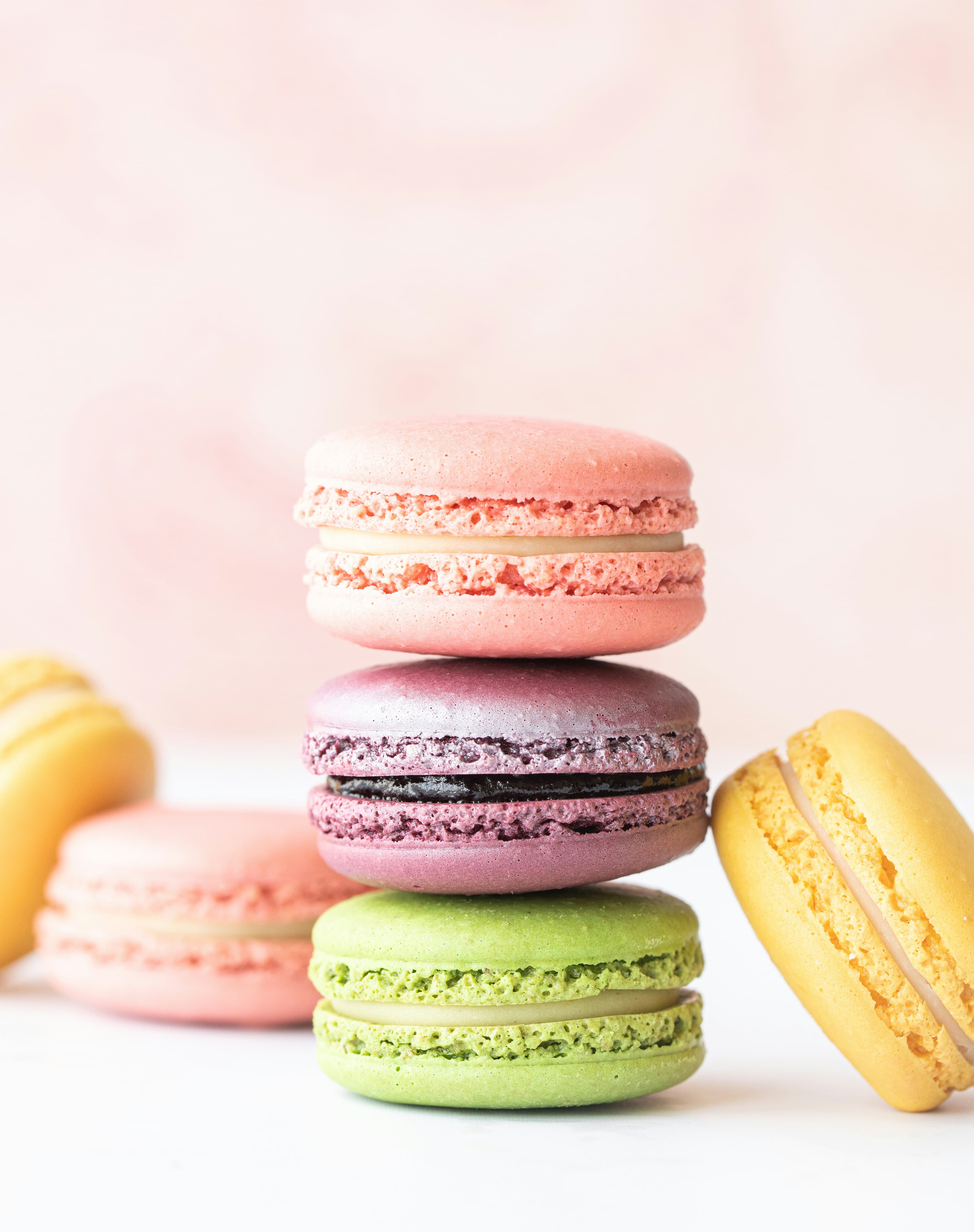 Learn to make the French macarons with a chef